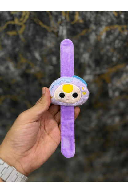 Lily Peluş Bileklik Oyuncak – Bileğe Vurunca Sarılan Slap Bileklik, Çok Amaçlı Saç Tokası